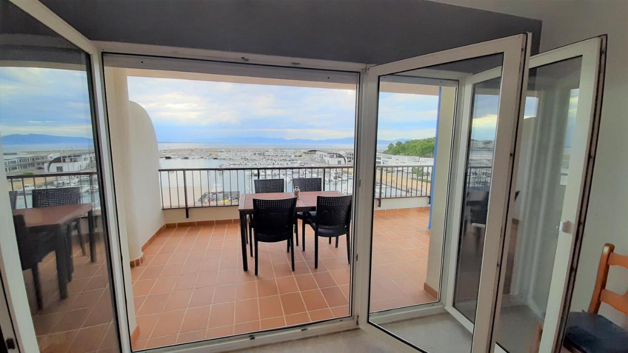 Apartaments Club Nautic L' Escala Ngoại thất bức ảnh