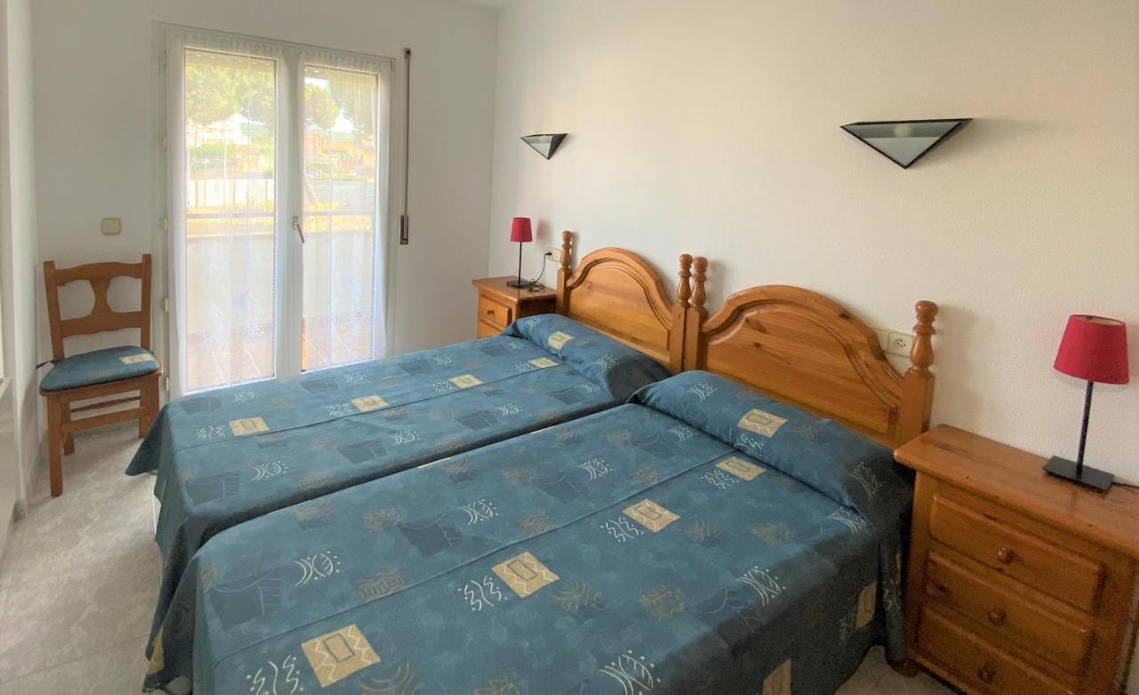 Apartaments Club Nautic L' Escala Ngoại thất bức ảnh