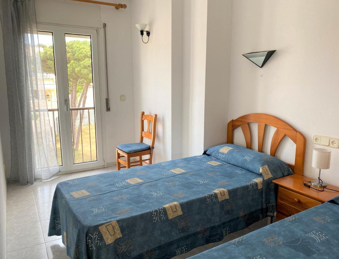 Apartaments Club Nautic L' Escala Ngoại thất bức ảnh