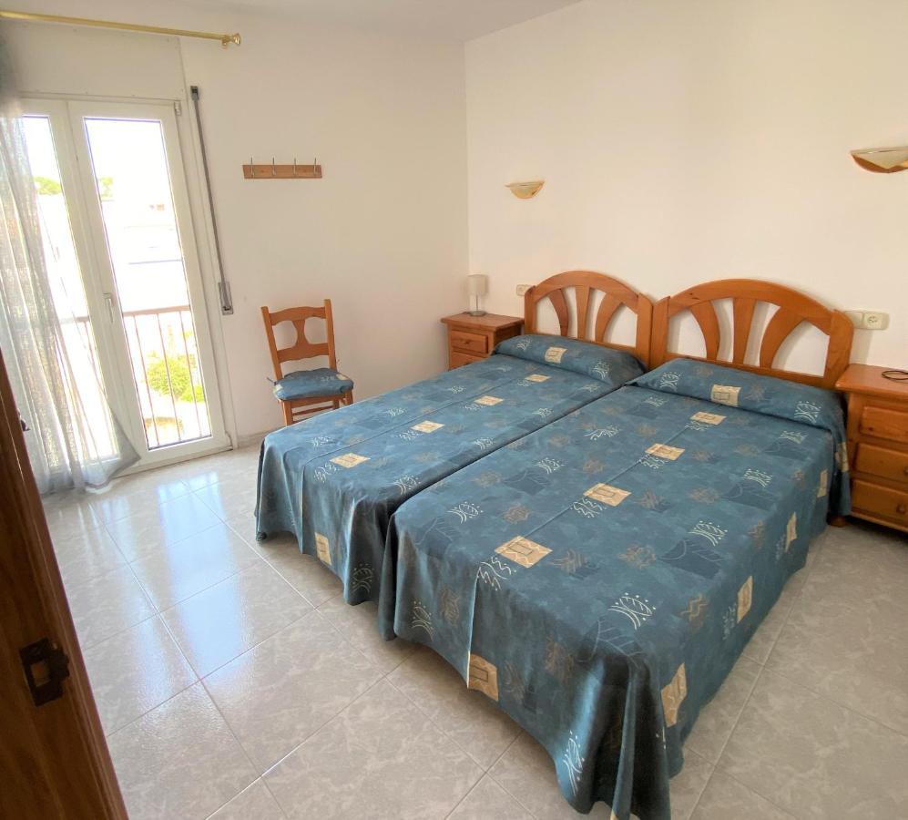Apartaments Club Nautic L' Escala Ngoại thất bức ảnh